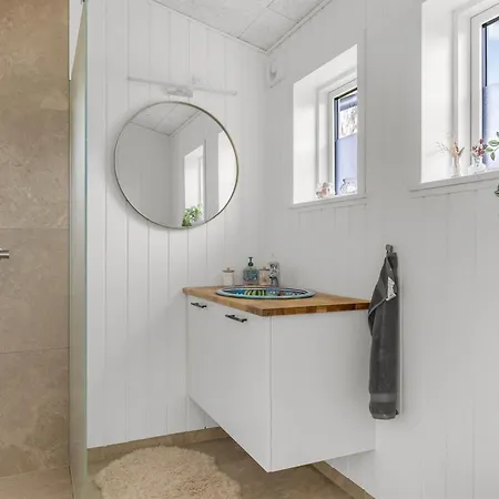 Angelita - 50m From The Sea By Interhome Tatil Evi Sjolund